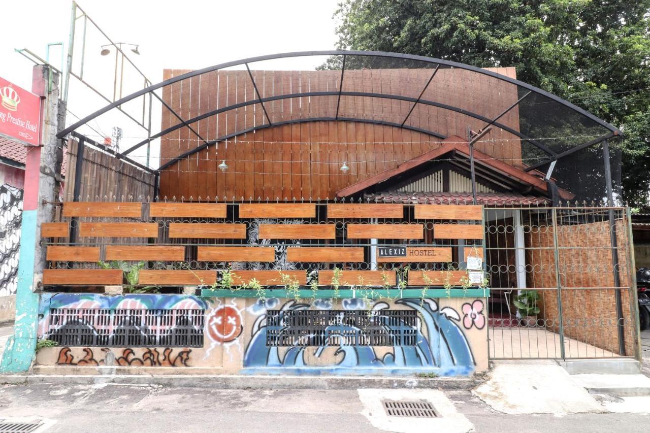 Alexiz Hostel Yogyakarta Luaran gambar