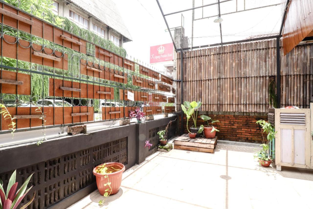 Alexiz Hostel Yogyakarta Luaran gambar