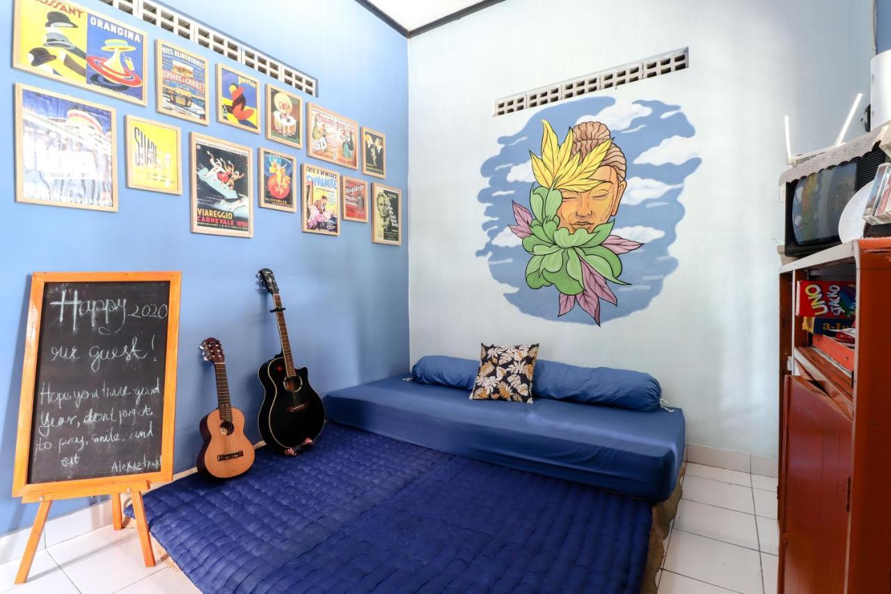 Alexiz Hostel Yogyakarta Luaran gambar
