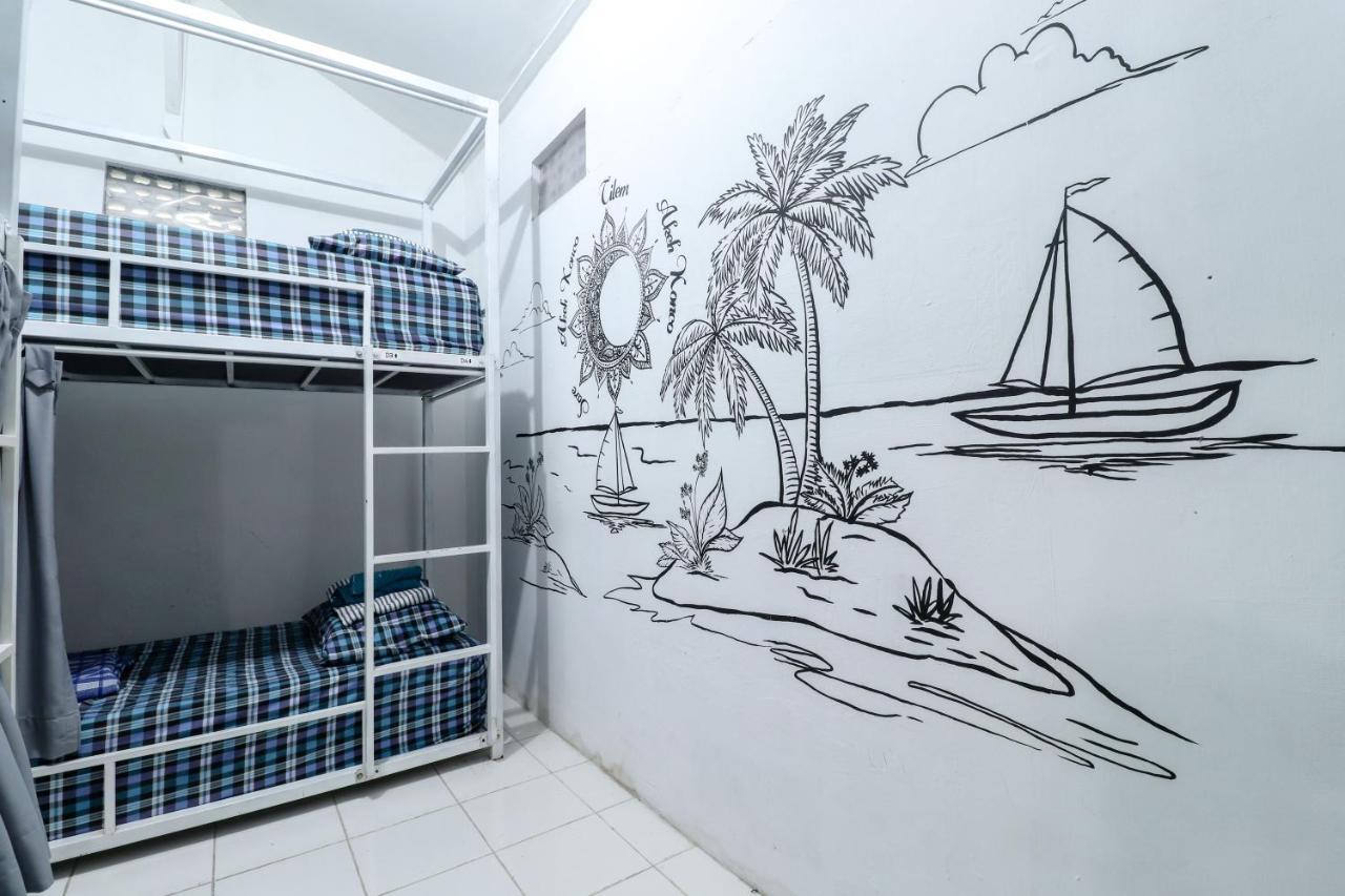Alexiz Hostel Yogyakarta Luaran gambar